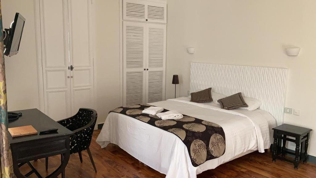 סיינט דניס Villa Angelique - Hotel Classe Monument Historique מראה חיצוני תמונה