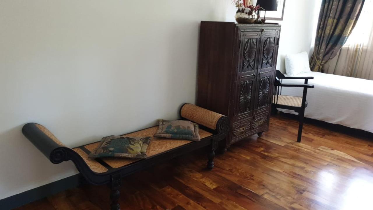 סיינט דניס Villa Angelique - Hotel Classe Monument Historique מראה חיצוני תמונה