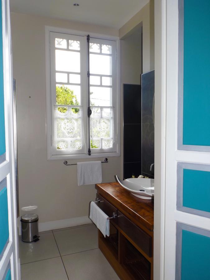 סיינט דניס Villa Angelique - Hotel Classe Monument Historique מראה חיצוני תמונה